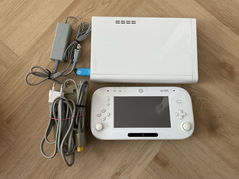 Konsola Nintendo Wii U 128 GB wii U Pad i 20 klasyków