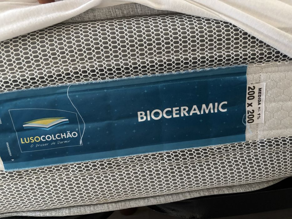 Colchao 2x2 metros mais estrato metalico