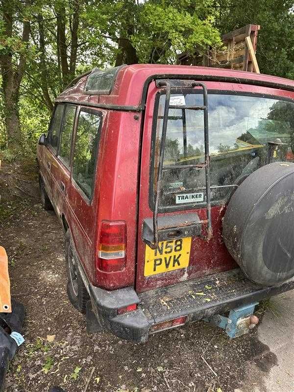 Land Rover Discovery 200 Farolim Pisca esq PRC6476