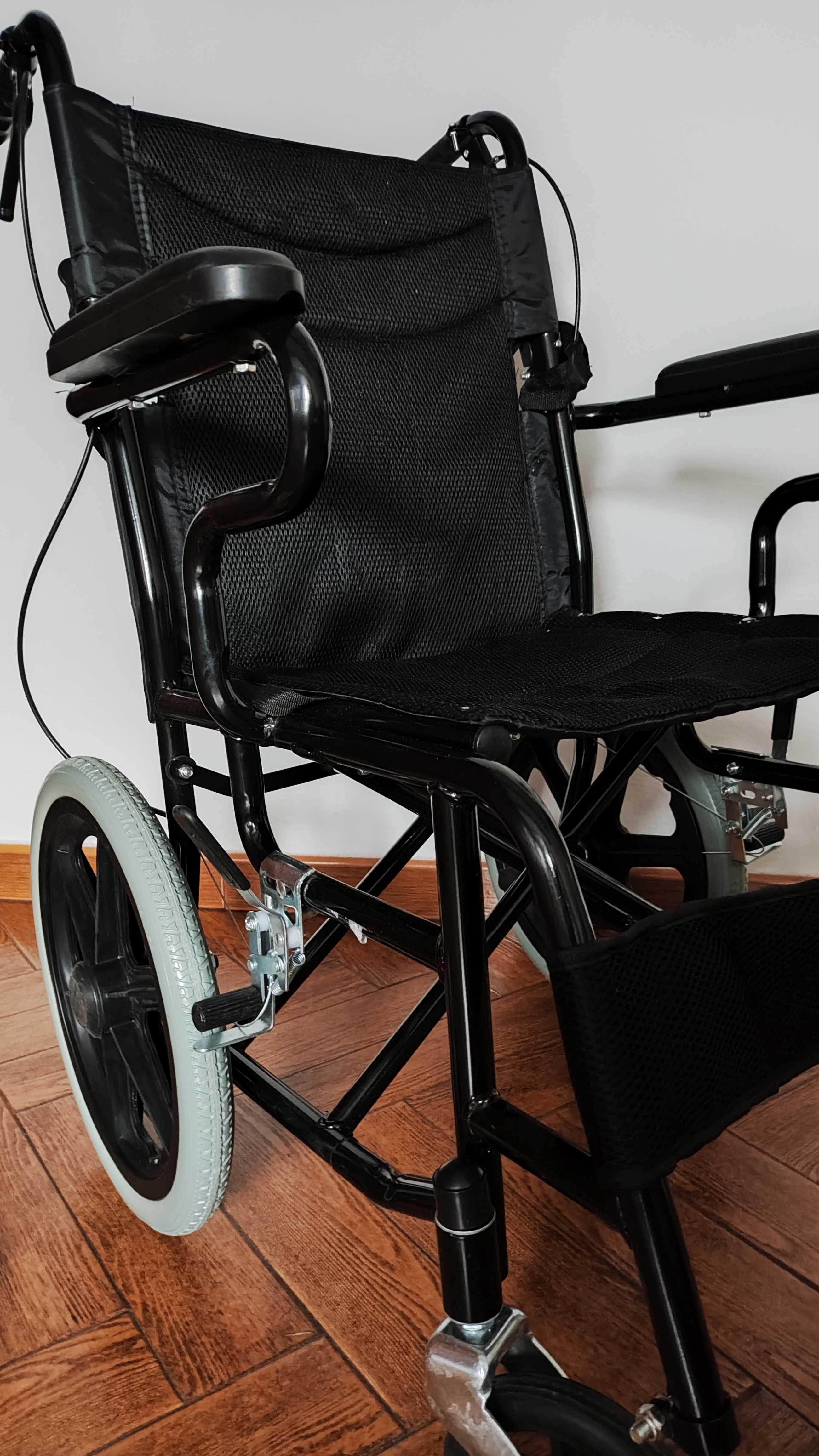 wózek inwalidzki transportowy nowy