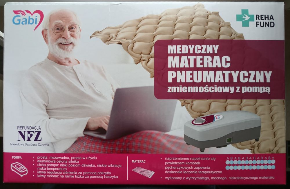 Materac medyczny pneumatyczny z pompą