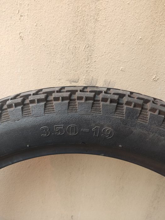 Pneu moto Stomil