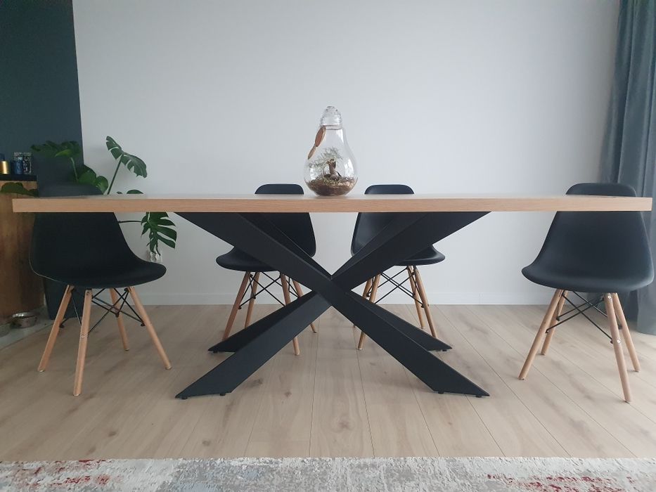Nowy stół nowoczesny