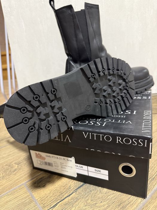 Ботінки-черевики зимові з натуральнлюої шкіри