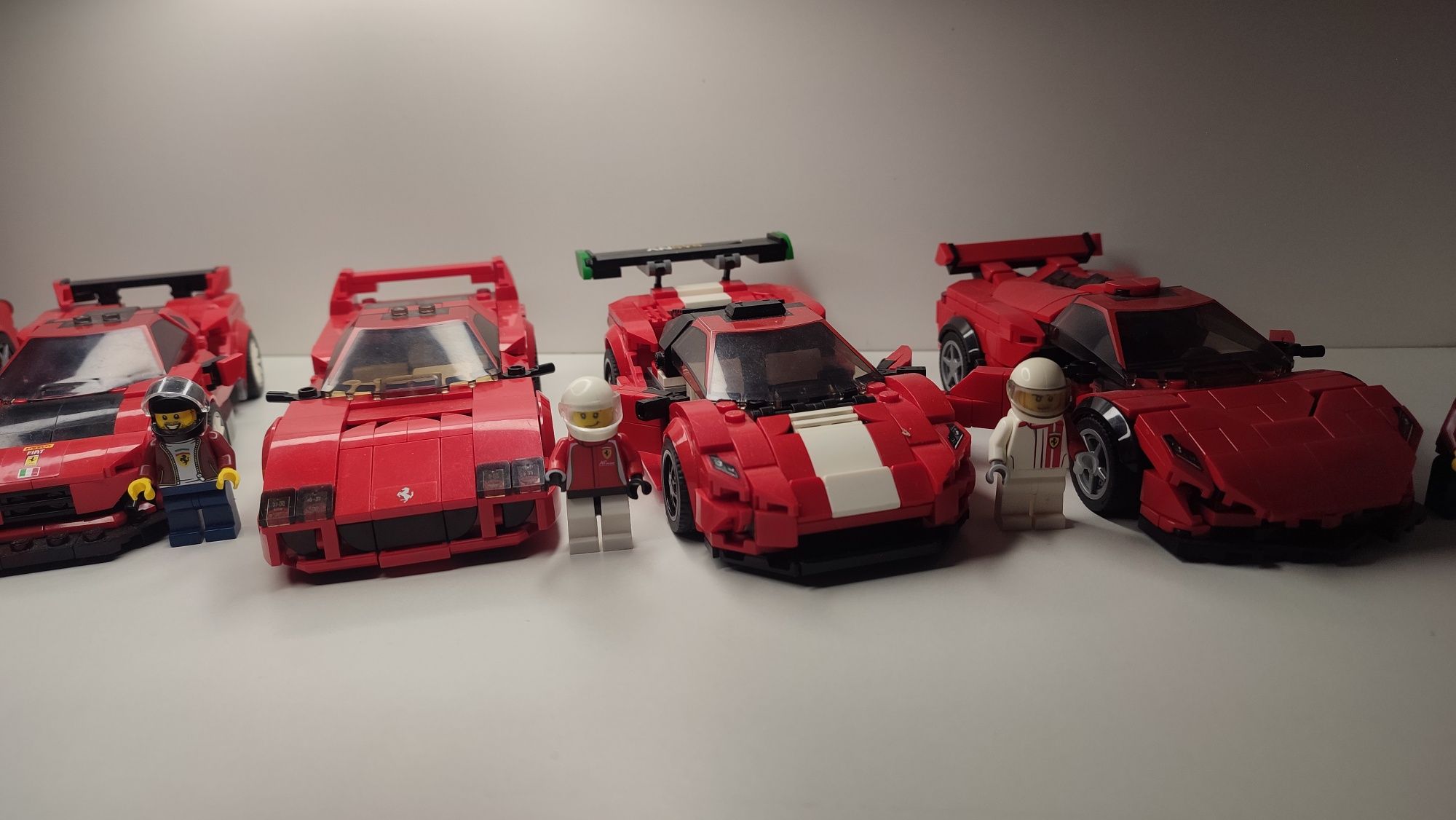 Машинки лего коллекційні