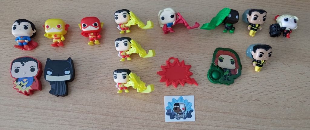 Kinder Joy DC funko pop figurki