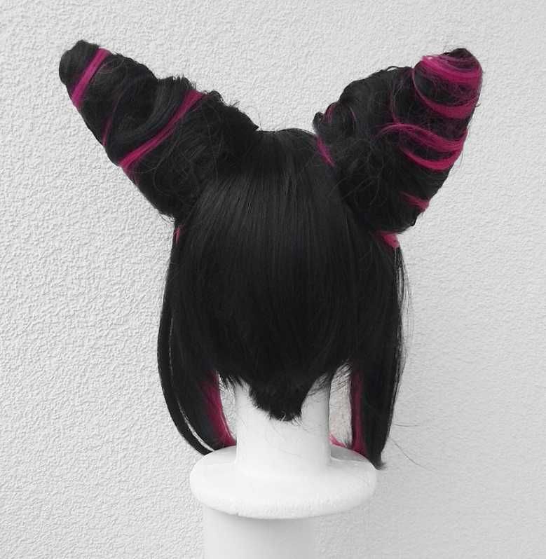 Juri Stree Fighter peruka z uszkami czarna różowe pasemka cosplay wig