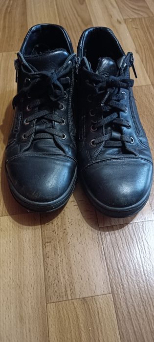 Кросівки унісекс