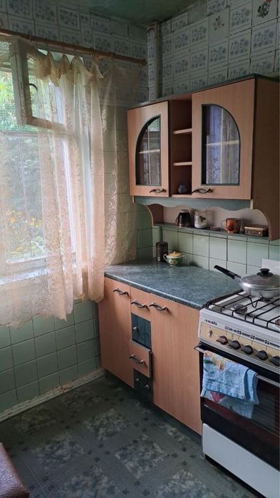 2х к. из.кв. вблизи ст.м.Дворец Спорта-21500$