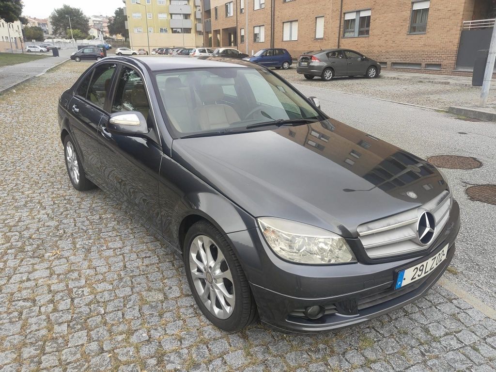 Mercedes C220 Caixa Automática