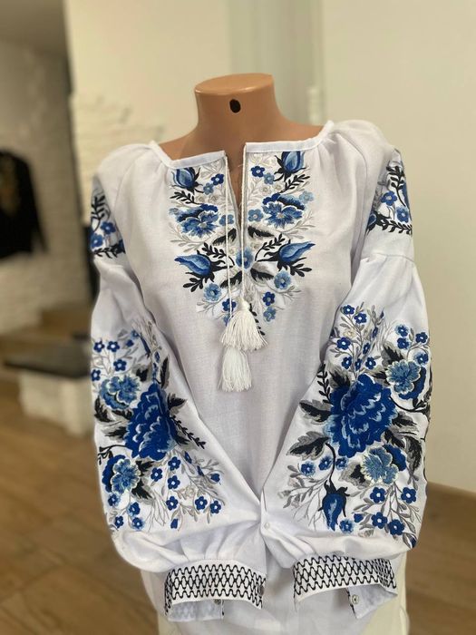 Вишита сукня,  вишиванка