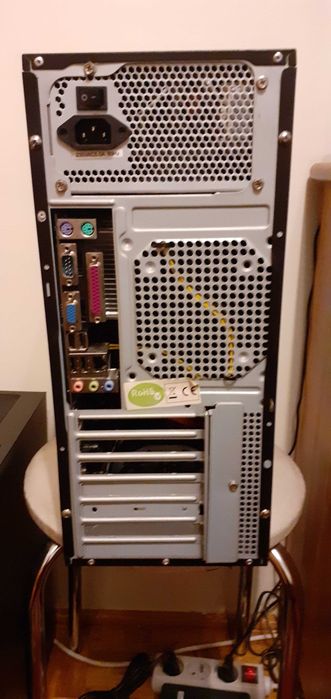 Komputer stacjonarny MSI_QUAD CORE _INTEL