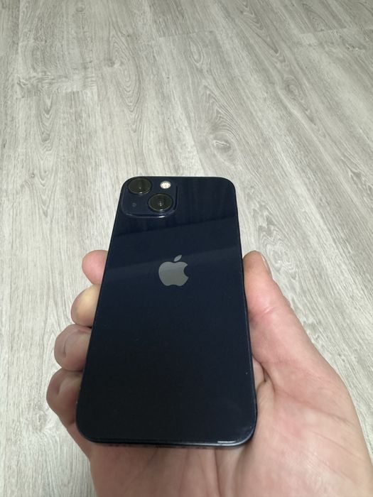 Продам Iphone 13 mini