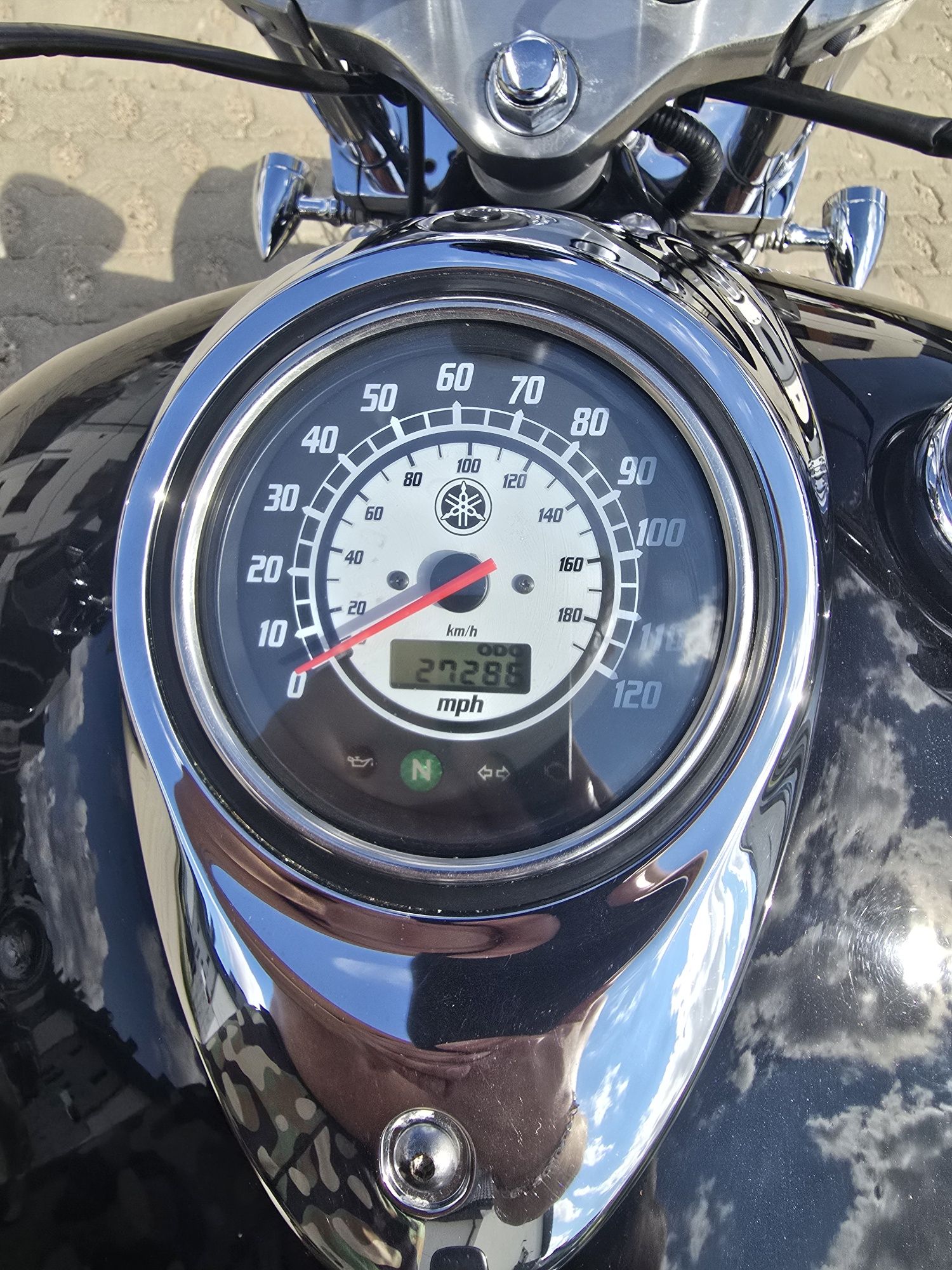 Yamaha XVS 1100 Drag Star Custom