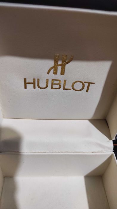 Коробка шкатулка для годинника Hublot