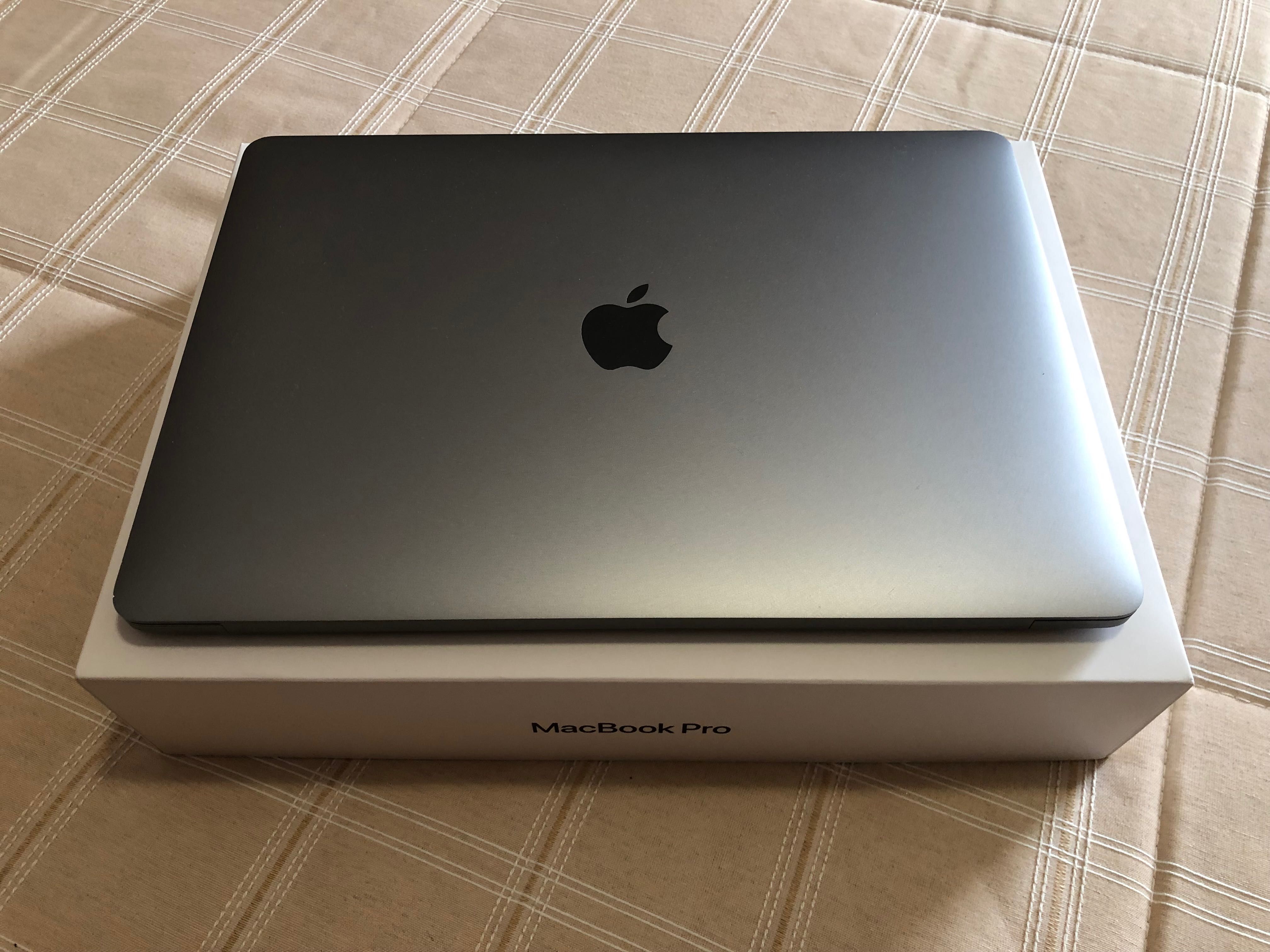 Macbook Pro 13” Touch Bar
