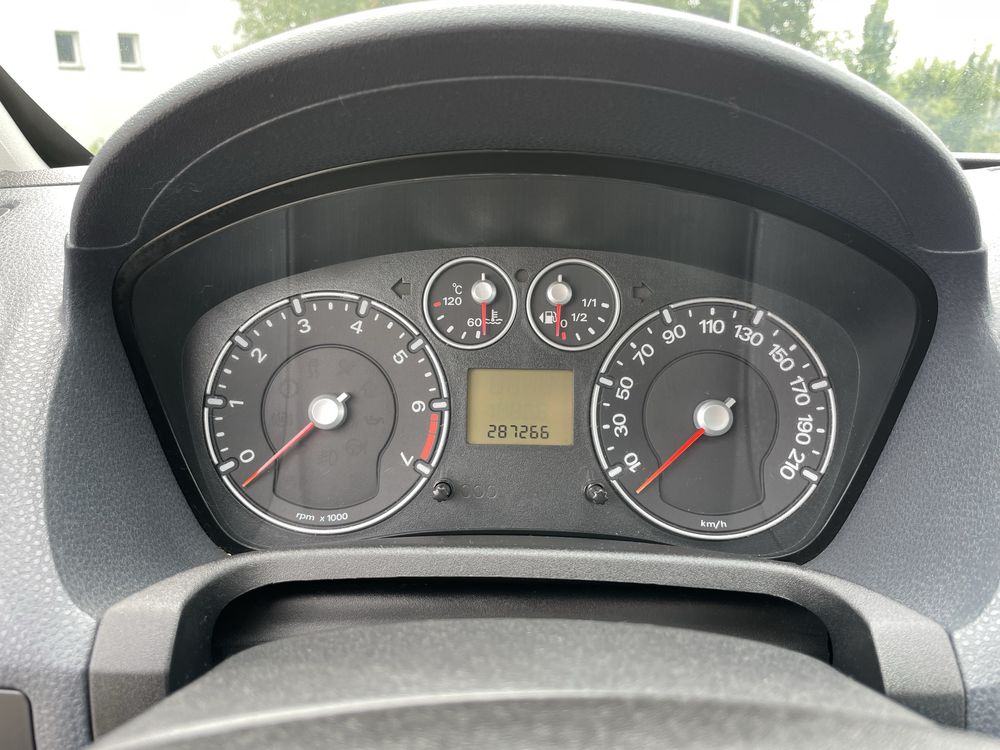 Ford fiesta 1.3 70km