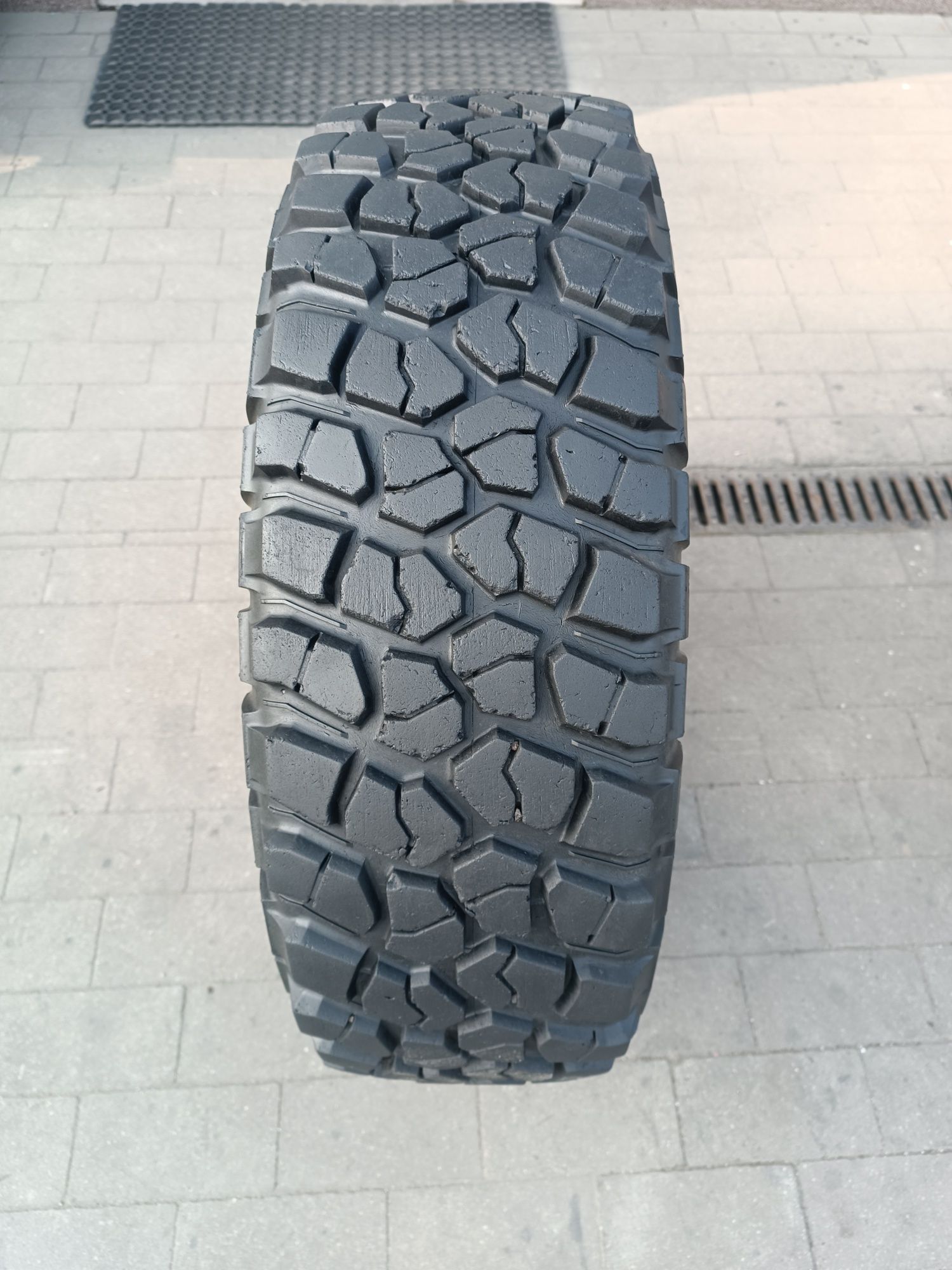 245/70R17 BFGoodrich Mud Terrain T/A