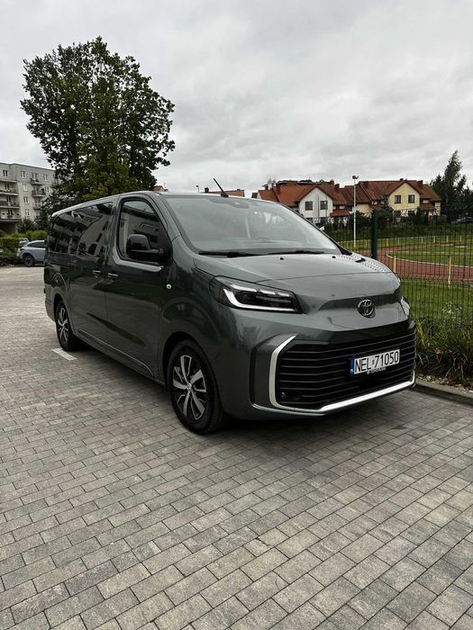 Wynajem busów 9 os. i dostawczych atrakcyjne ceny!