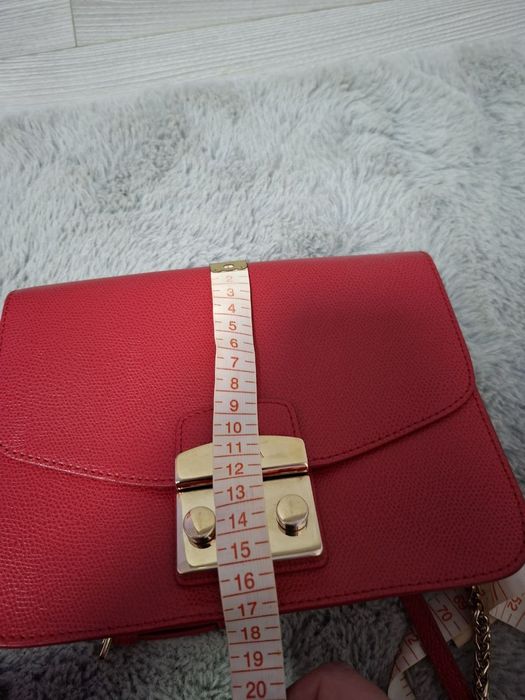 Furla через плече