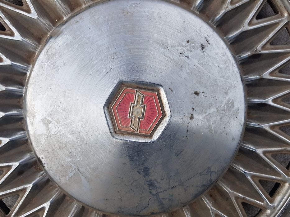 Kołpak Dekiel Chevrolet Kapsel Metalowy Chrom Lata 70 Oldtimer PRL USA
