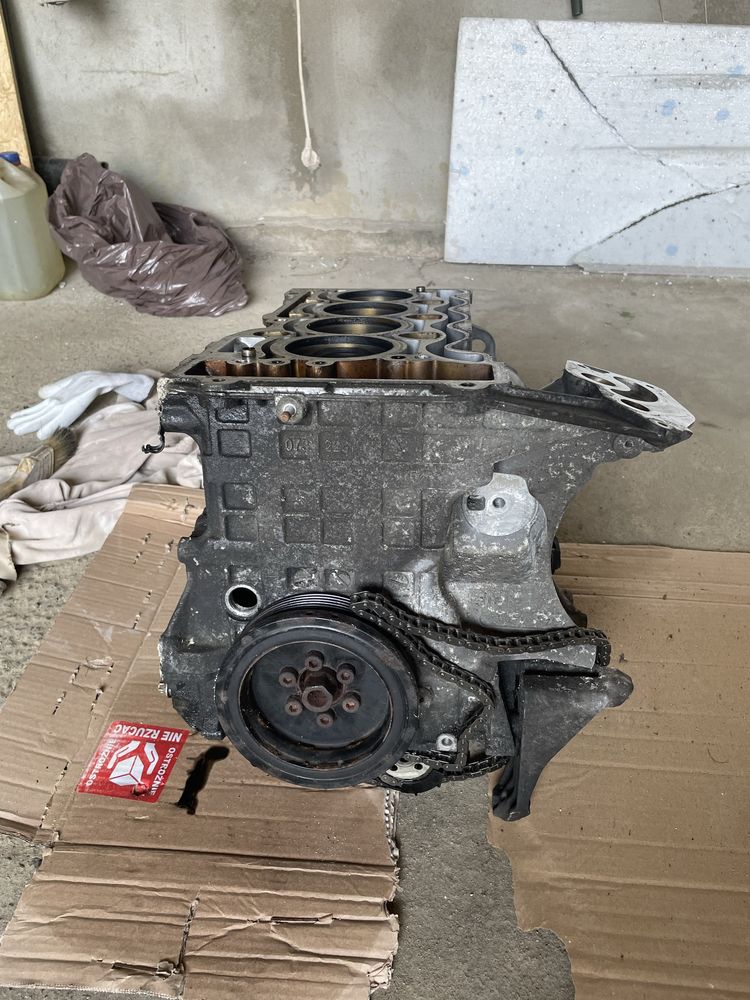 Silnik n43b20 2.0 - uszkodzony
