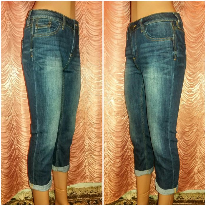 Джинсы.CROP Vintage Denim. На 42 размер.