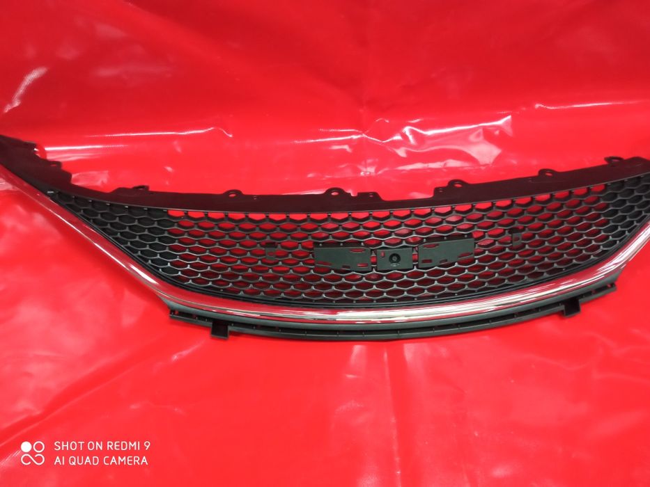 Grill Atrapa Zderzaka Listwa Chromowana Chrysler Pacyfica (16-)