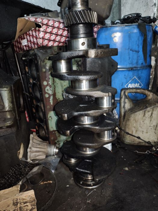 Колінвал mercedes 609 om364 rex