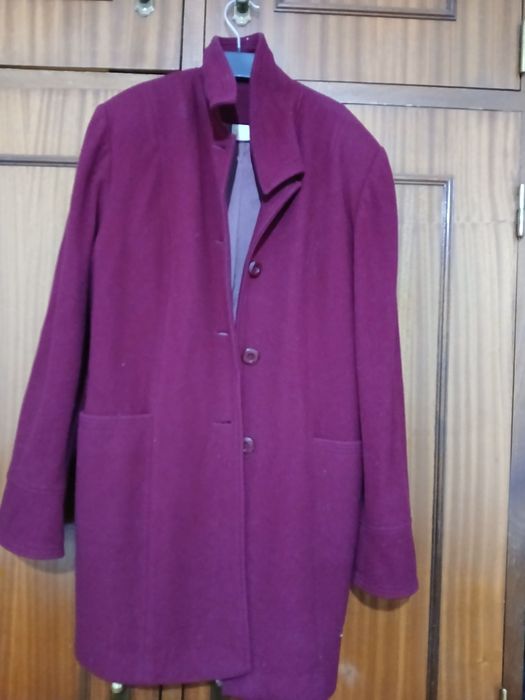 Casaco vermelho belíssimo