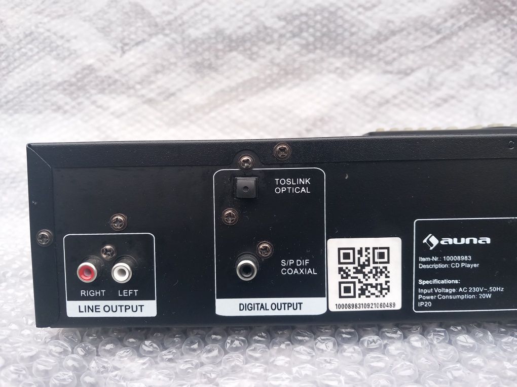 Odtwarzacz   CD , MP3, USB. Pilot