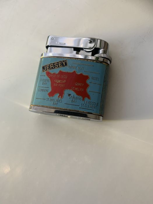 Продам зажигалку