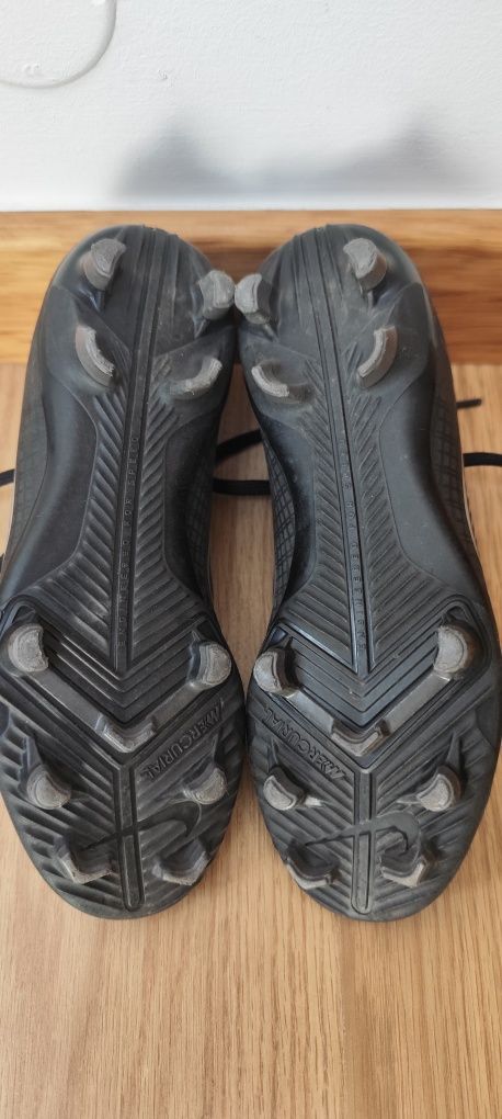 Chuteiras Nike Nr 33