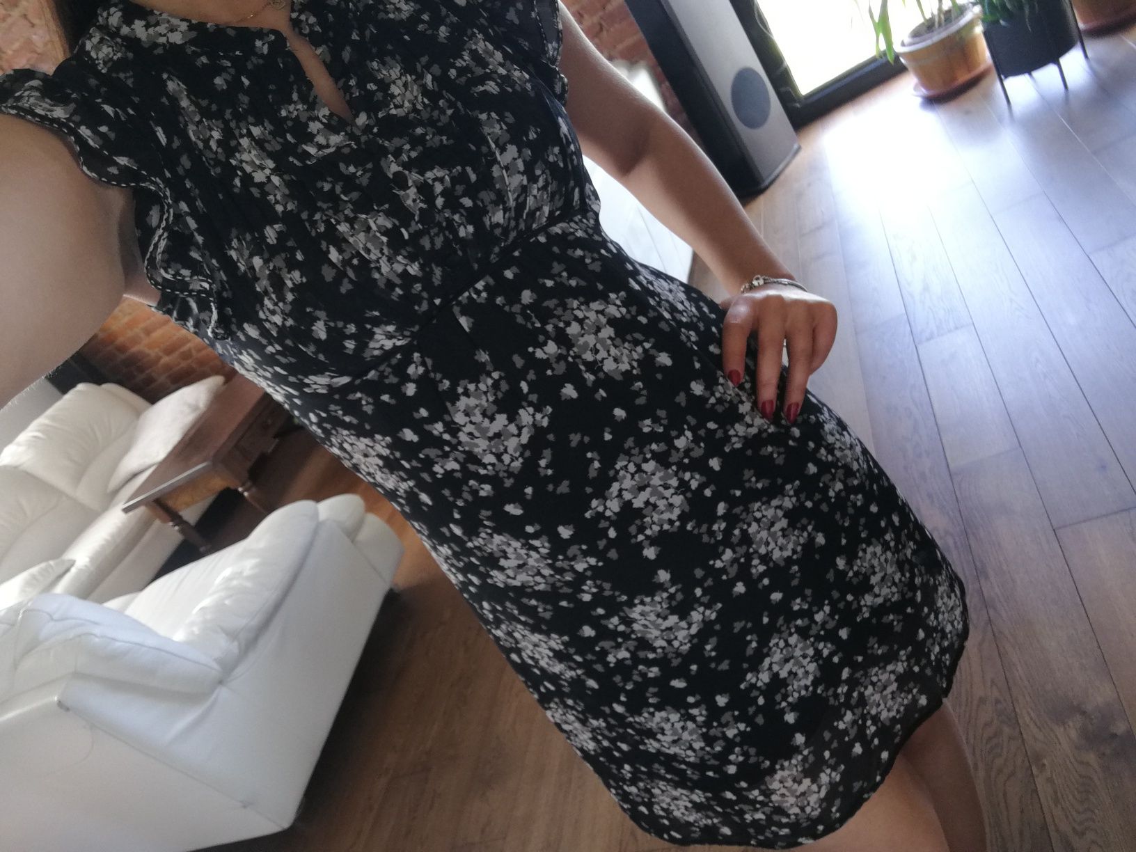Czarna sukienka H&M r. XS