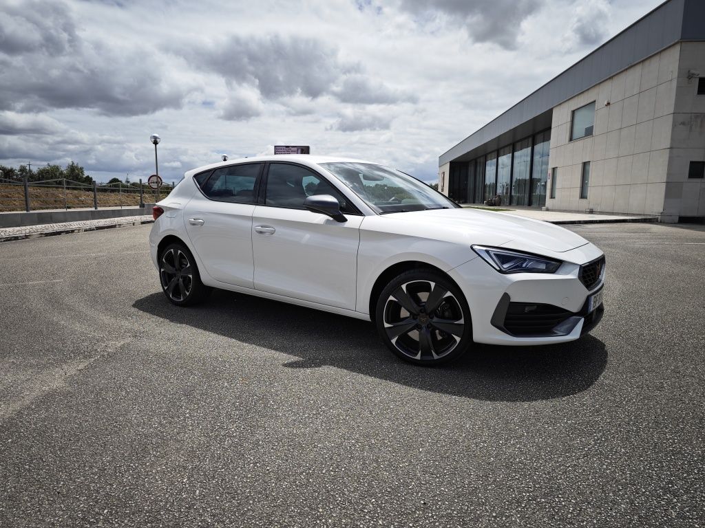 CUPRA LEON 1.4 TSI PLUG-IN VZ 245cv