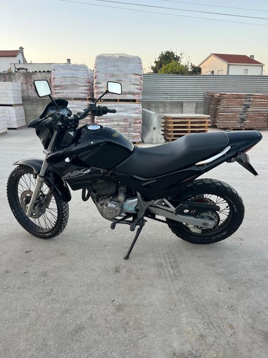 honda NX 400 falcon