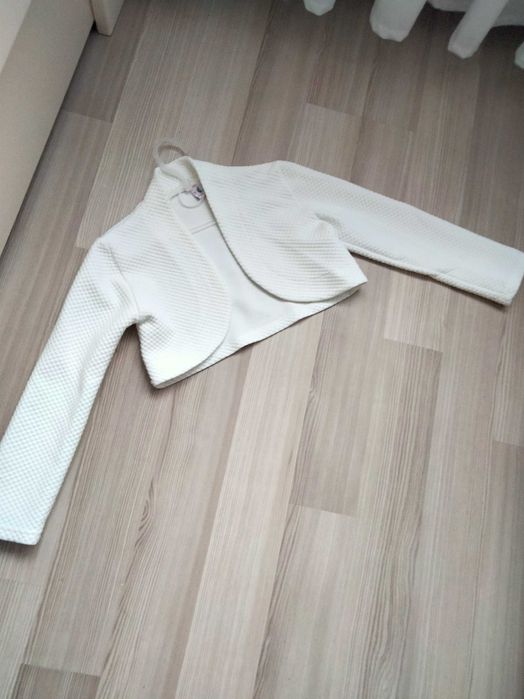 Біле болеро для дівчинки