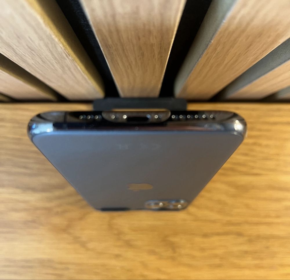 iPhone 11 Pro 64GB | Preto | COMO NOVO