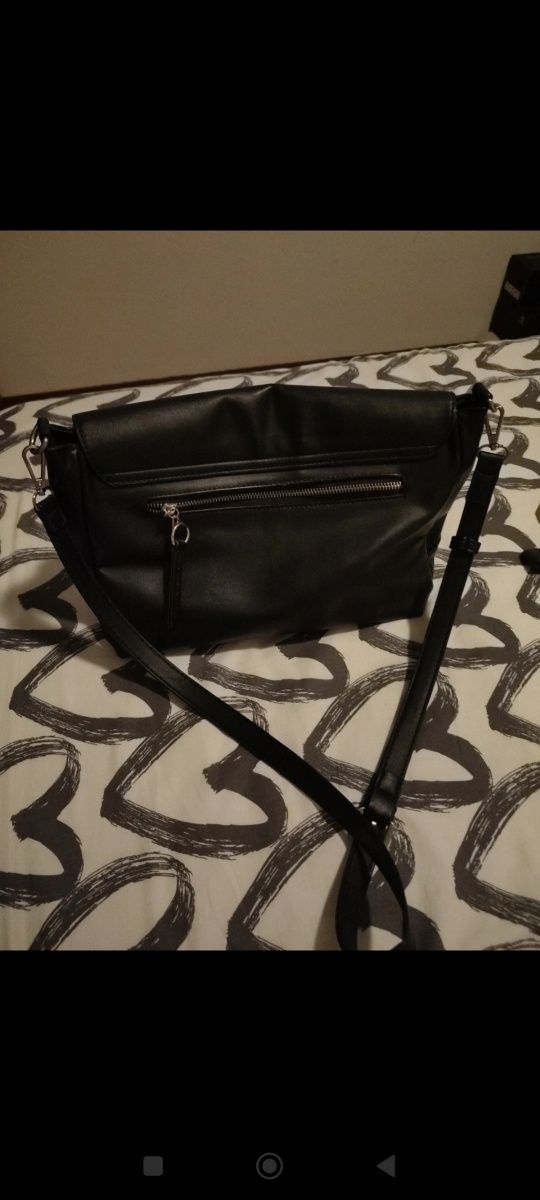 Vendo bolsa média