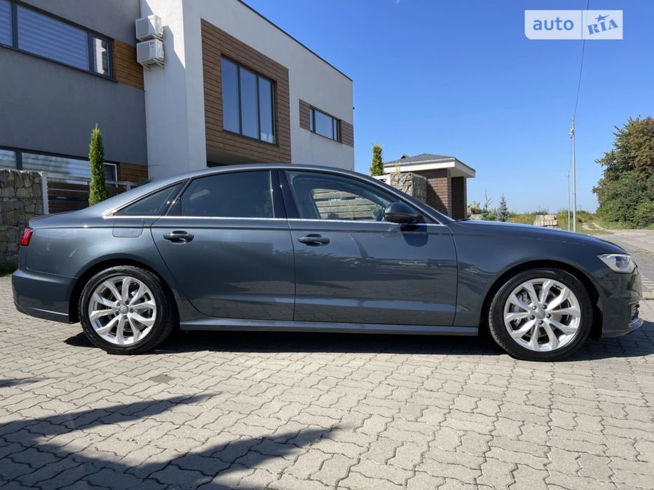 Audi A6 2015 року