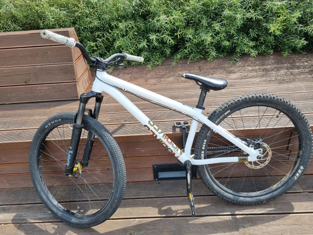Rower dirt Ns Bikes Movement 3 (biały)