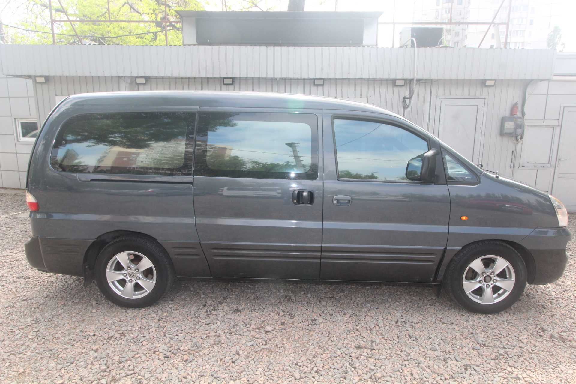 Продам Hyundai H-1 2007 пассажир 2.4 газ/бенз. механіка