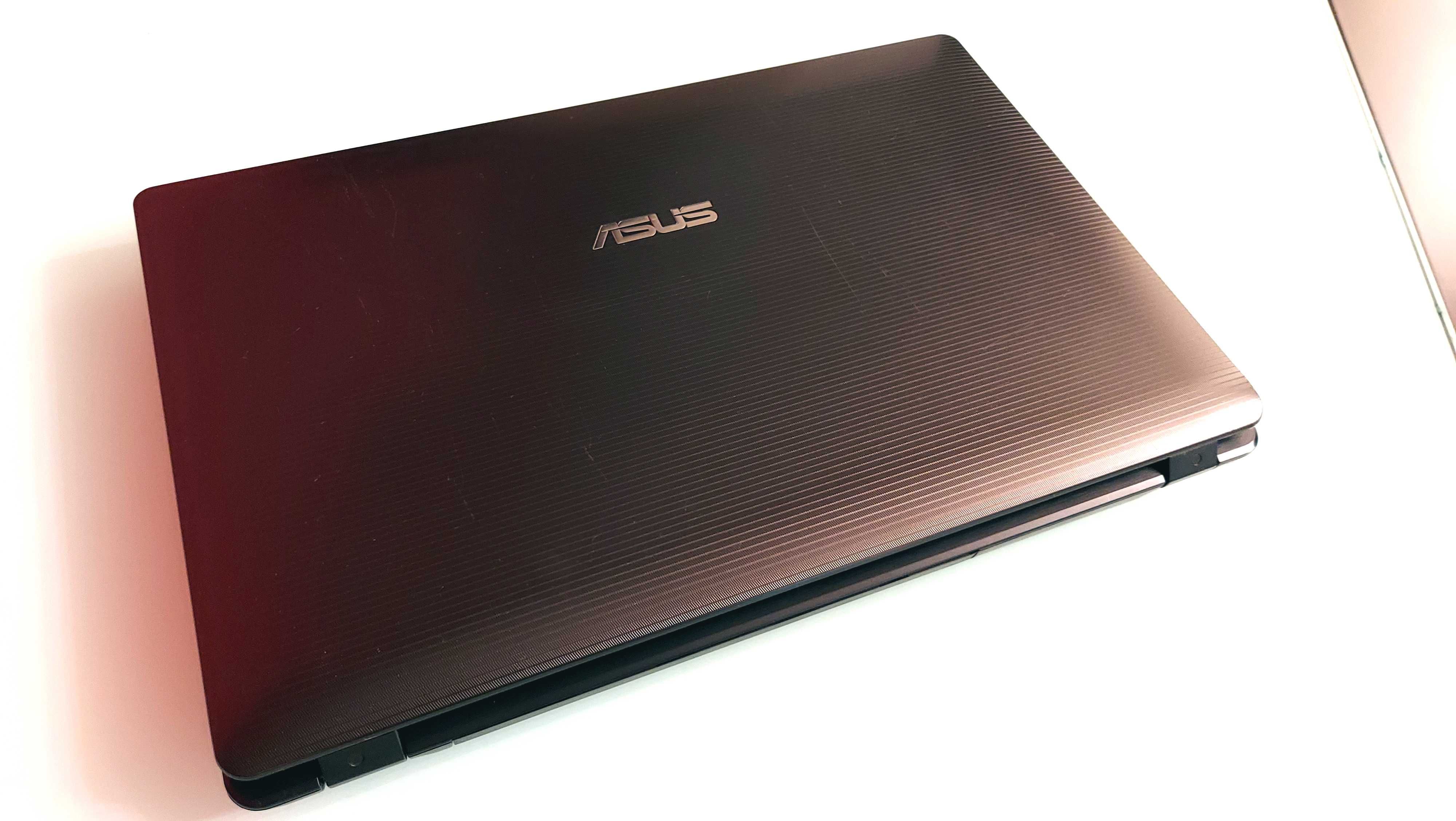 Multimedialny ASUS 17,3 cale Intel-i7 16GB SSD128GB+320GB Win11 Office