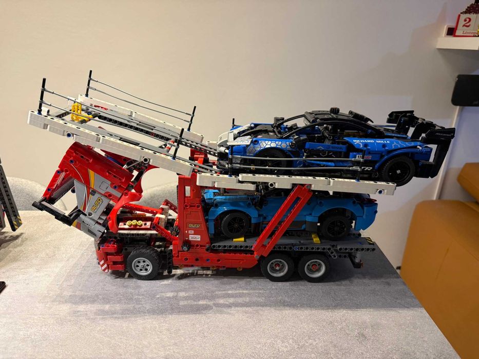 LEGO Technic 42098 Laweta + Gratisy