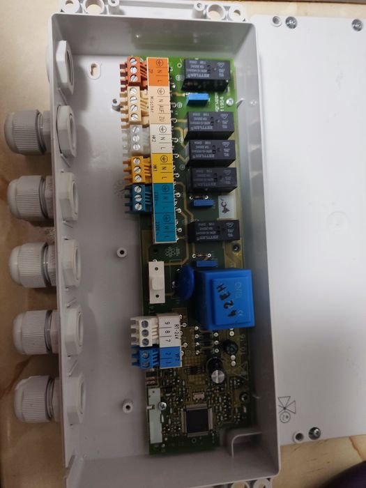 VAILLANT Zestaw pompowy z mieszaczem 1"