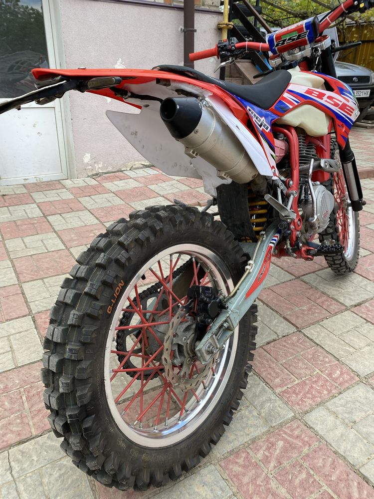 Продам мотоцикл bse s2
