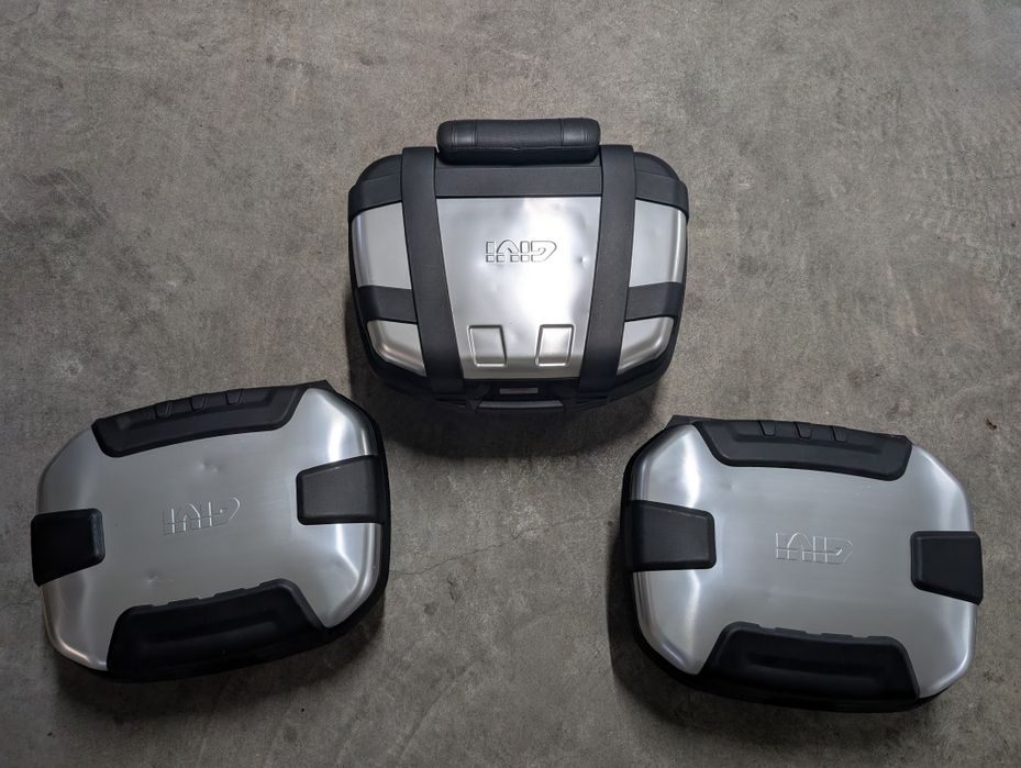 Tracer 7 2021 c/ malas GIVI