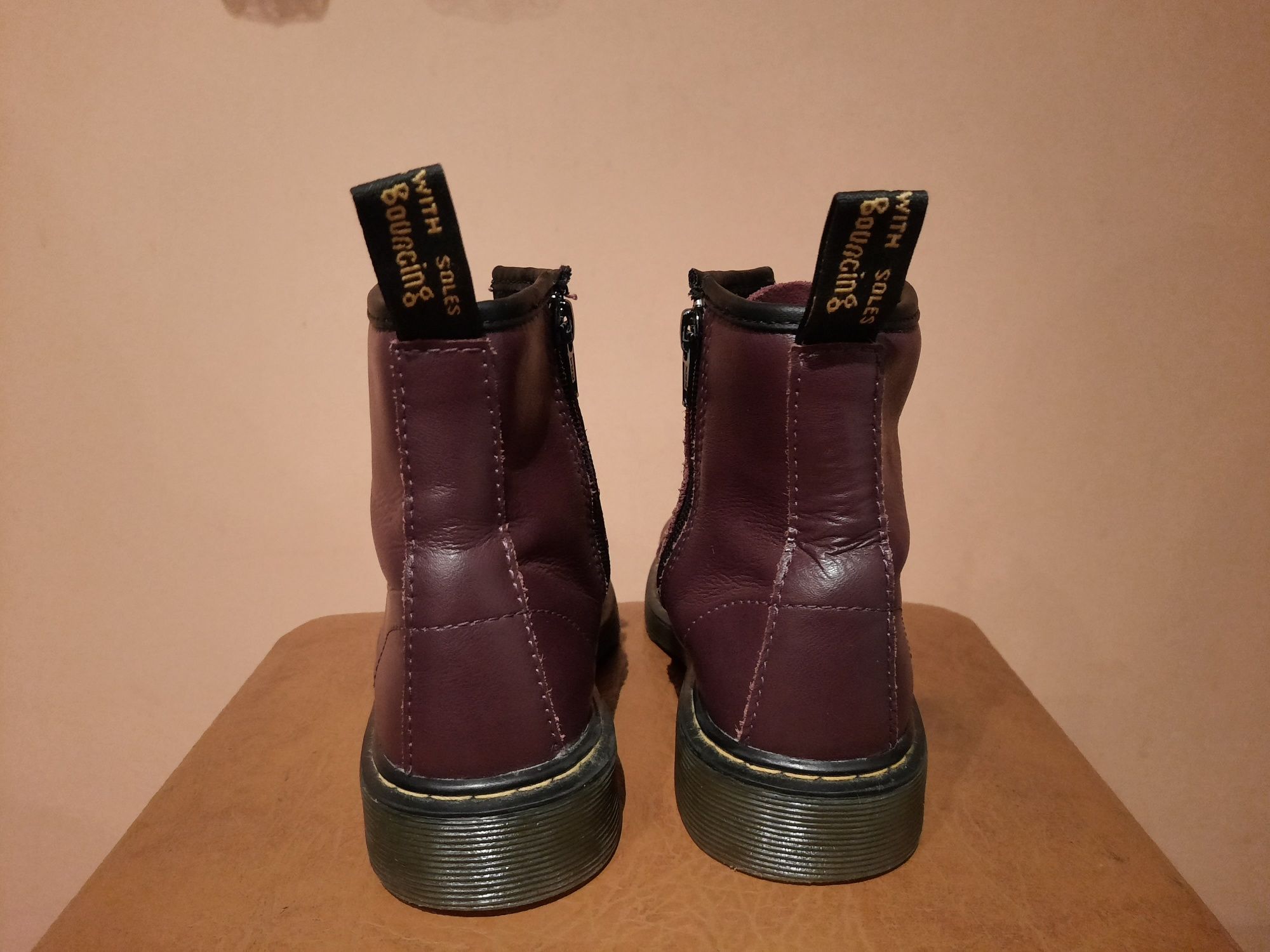 Ботинки кожаные Dr. Martens р.35, стелька 22 см