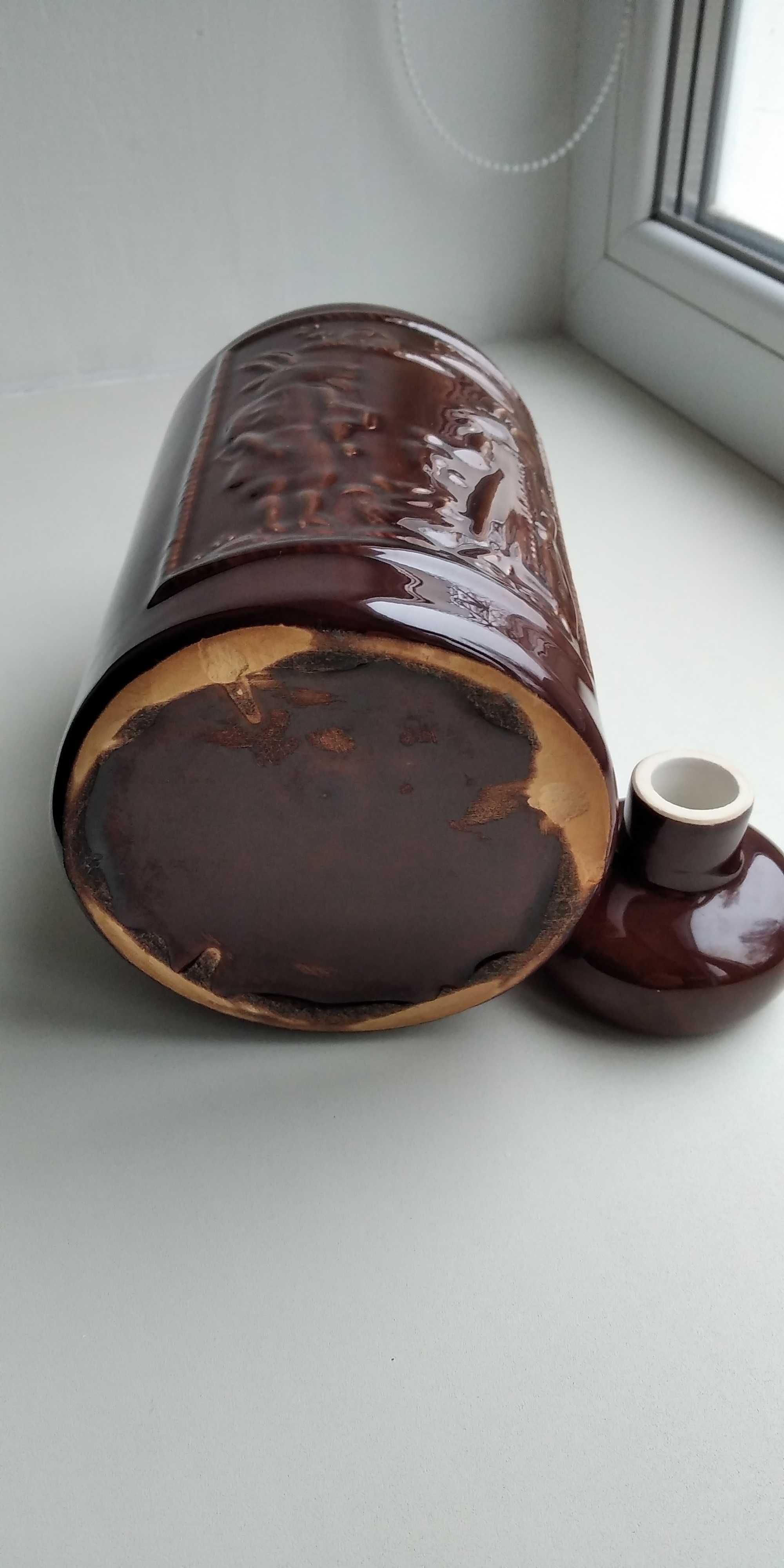 Продам штоф фарфоровый