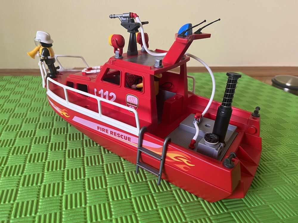 Playmobil 3128 Łódź strażacka